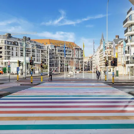 Modern 2-bedroom Flat With Sea Views Lägenhet